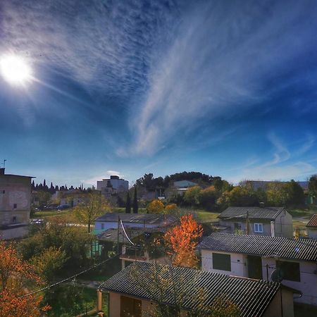 Attica Apartment Pula Buitenkant foto